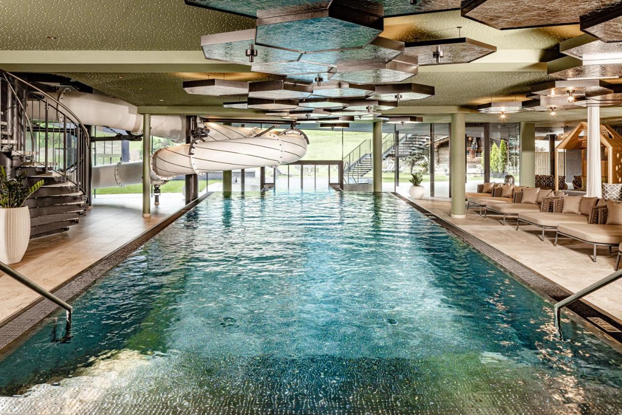 Alpine Luxury Spa Resort Schwarzenstein Lutago Exterior photo